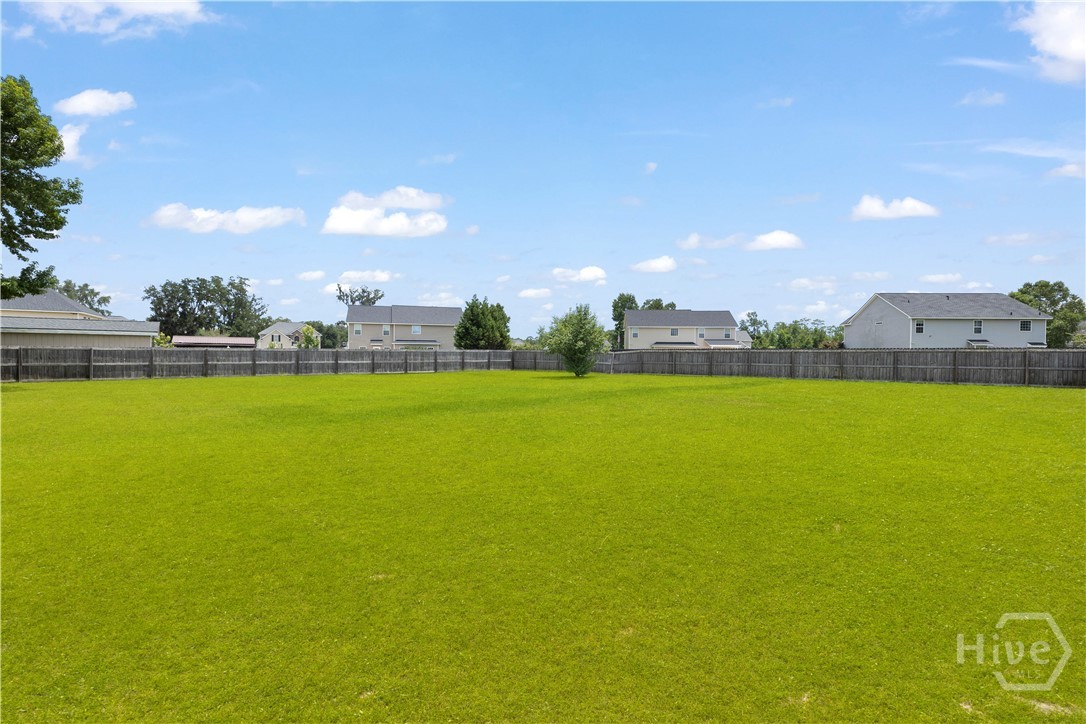 137 NE Highland Pony Way