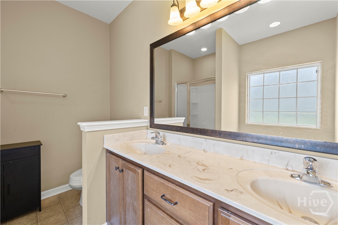 137 NE Highland Pony Way