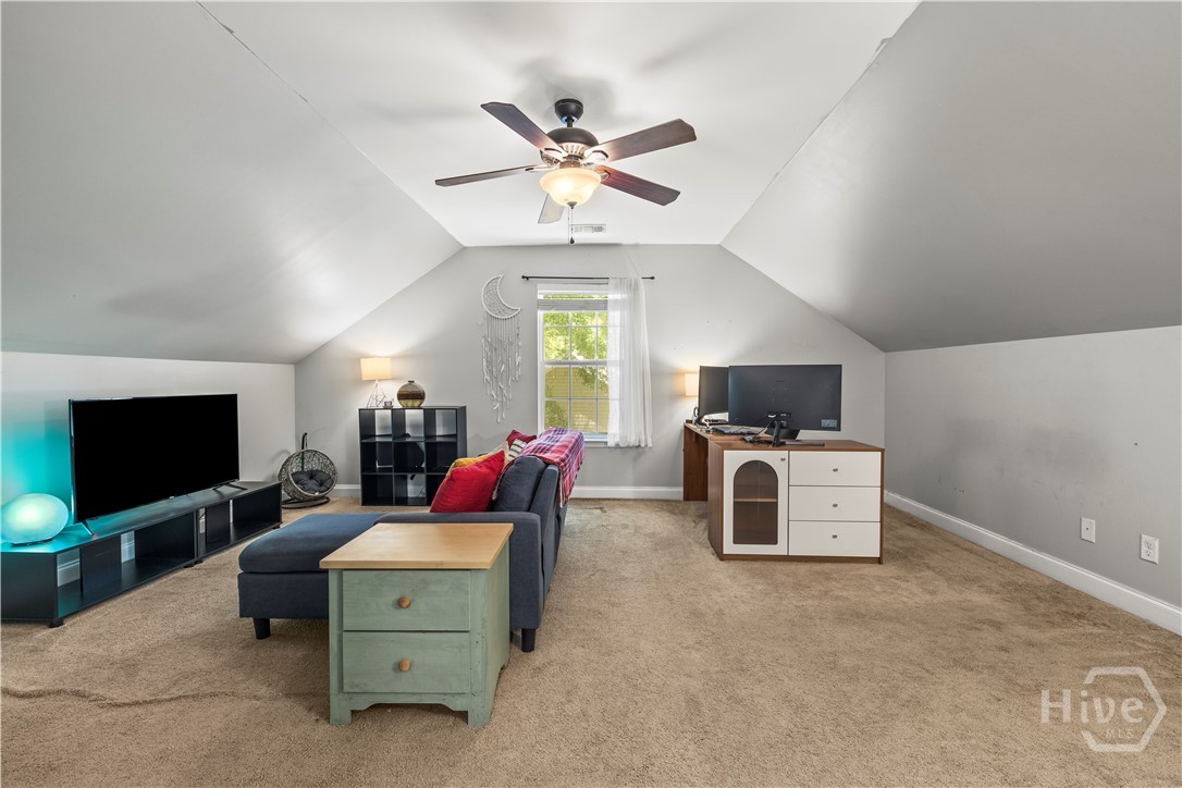 134 Crossing Circle