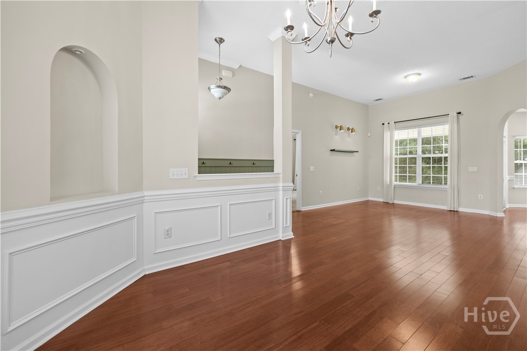 12 River Rock Road