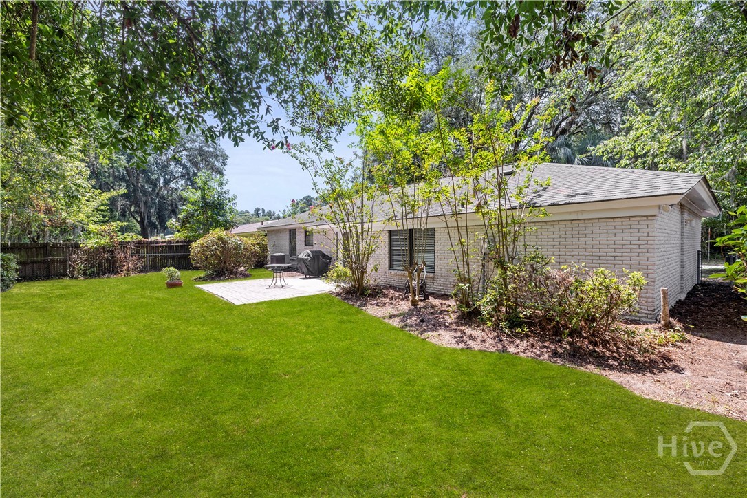 104 E Welwood Drive