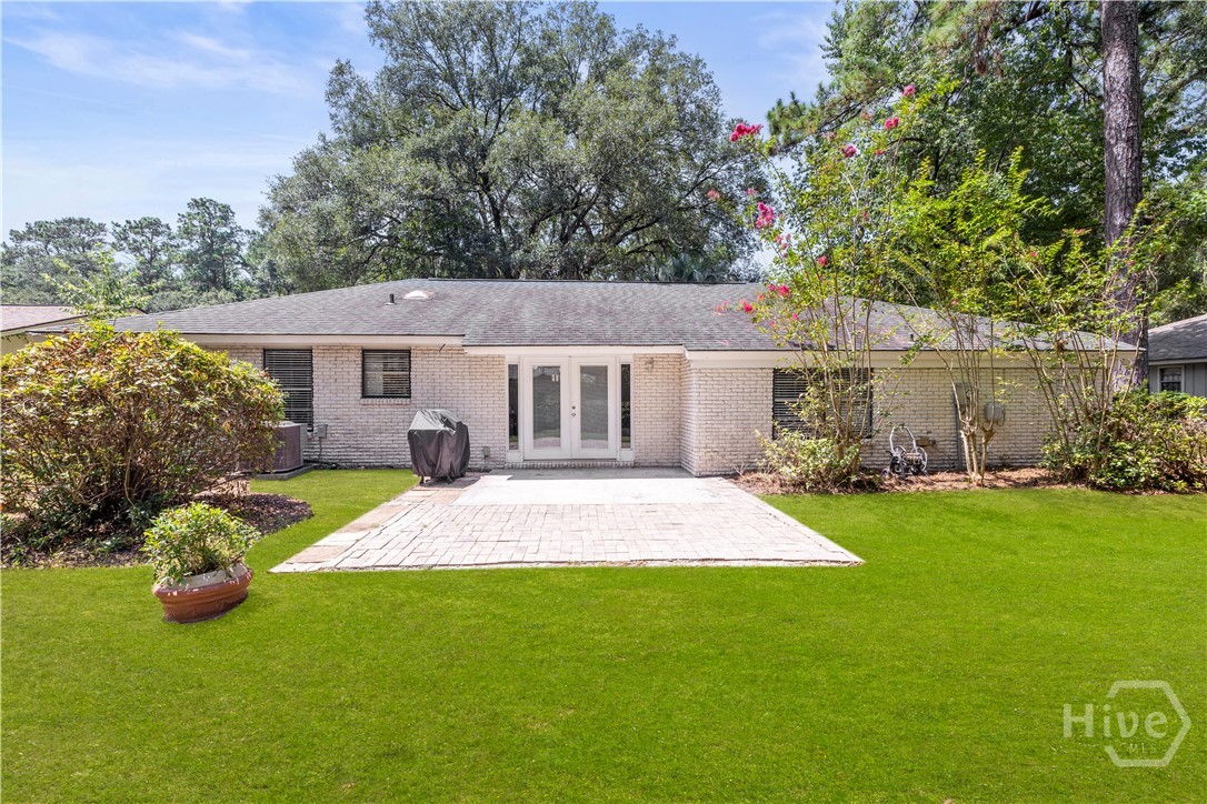 104 E Welwood Drive