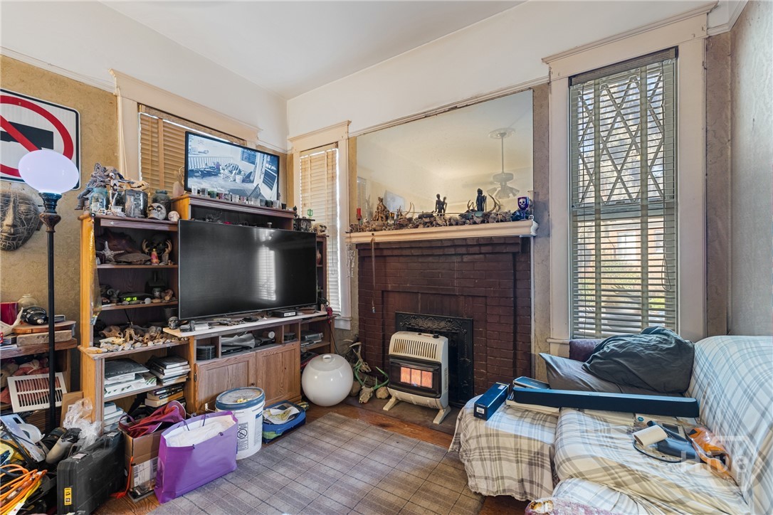 1812 E Gwinnett Street