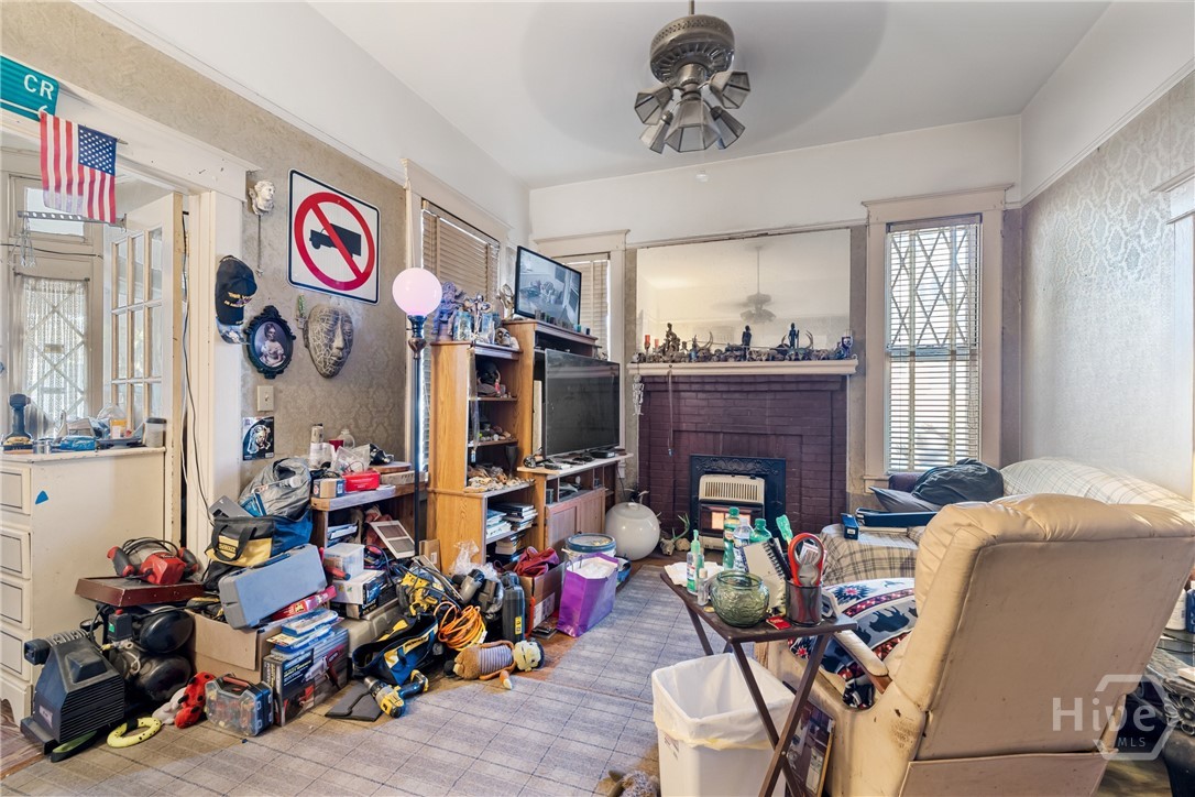 1812 E Gwinnett Street