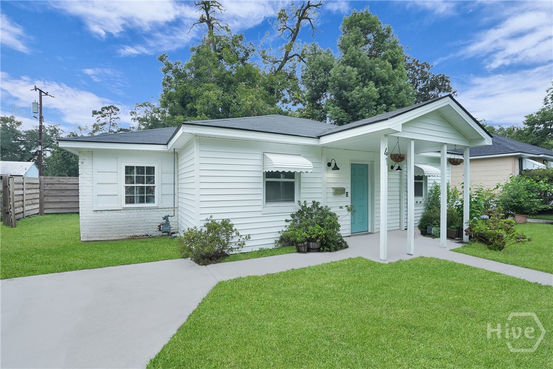 41 Lawton Avenue