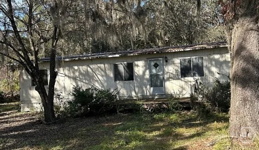 11 Cougar Lane