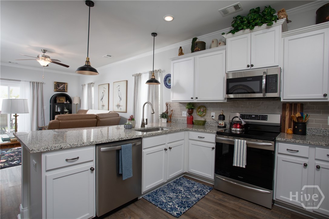 439 Governor Treutlen Circle