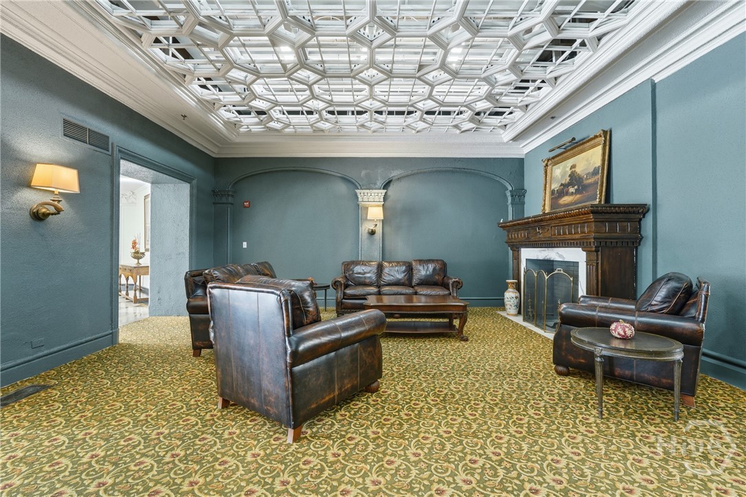 700 Wilmington Island Road 201