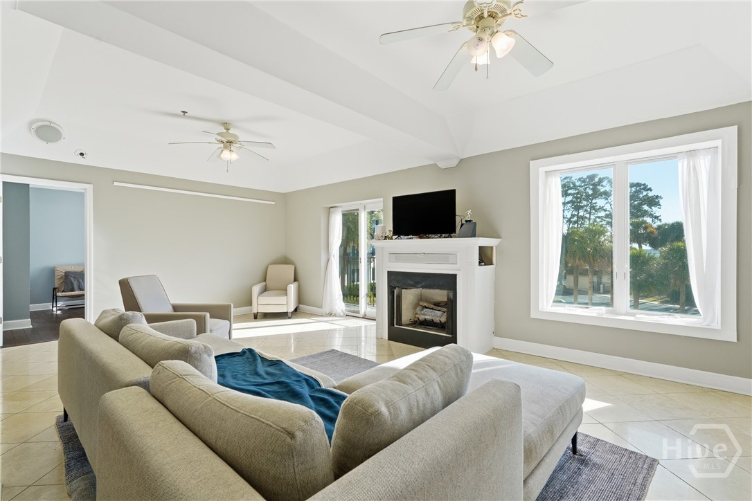 700 Wilmington Island Road 201