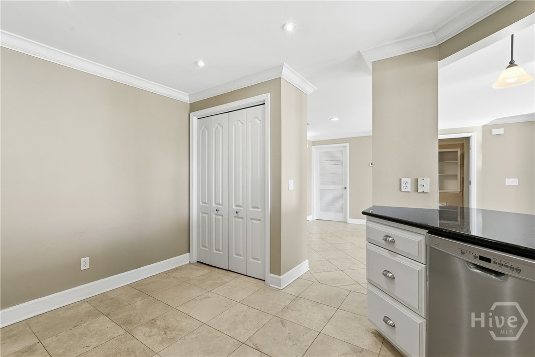 700 Wilmington Island Road 201