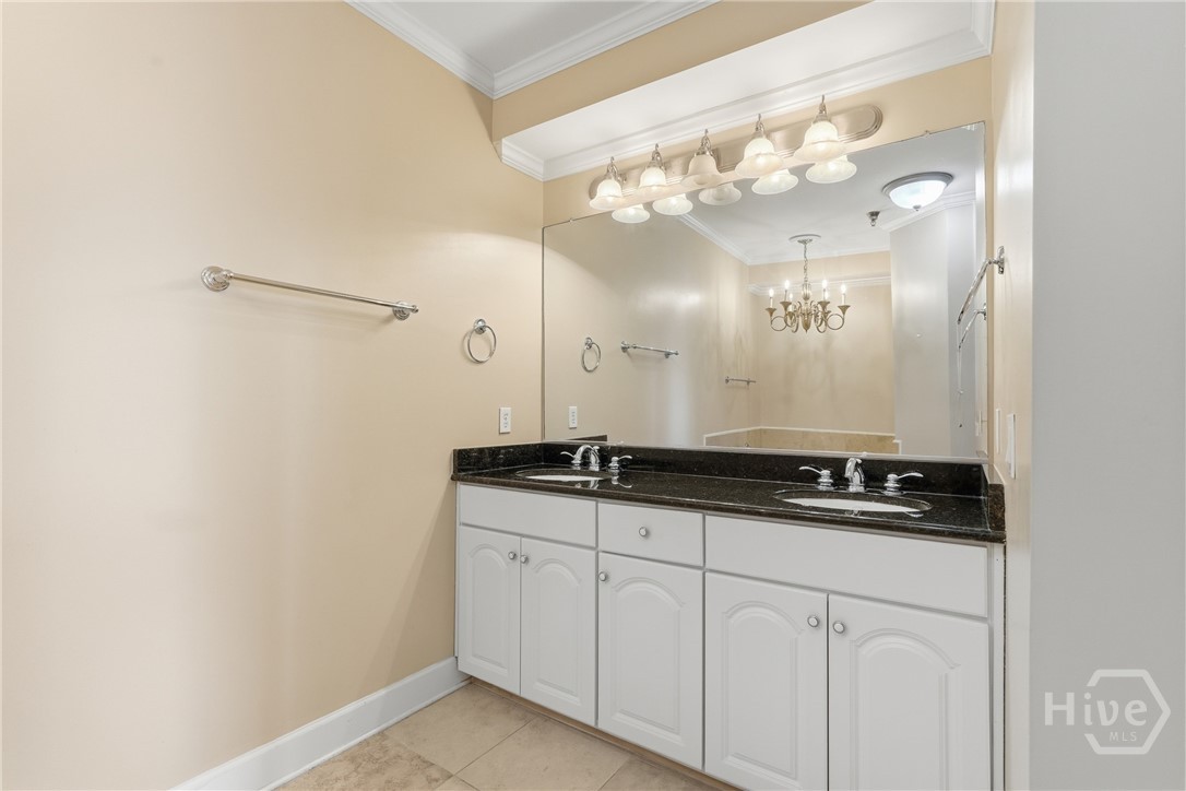 700 Wilmington Island Road 201