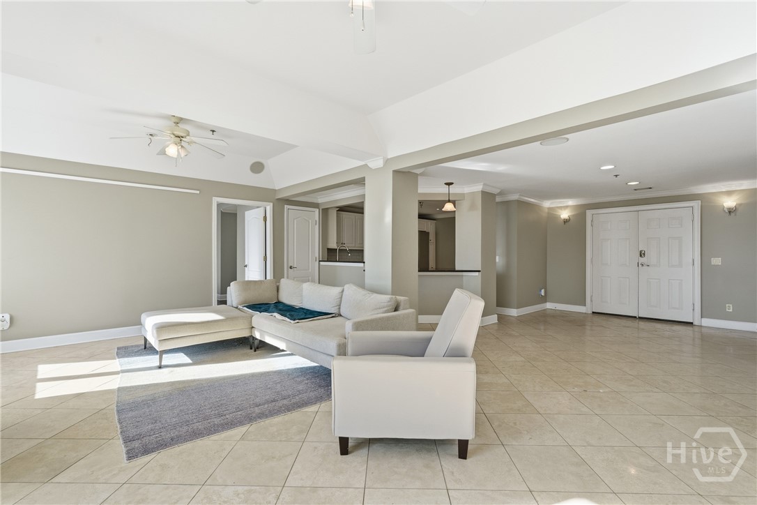 700 Wilmington Island Road 201