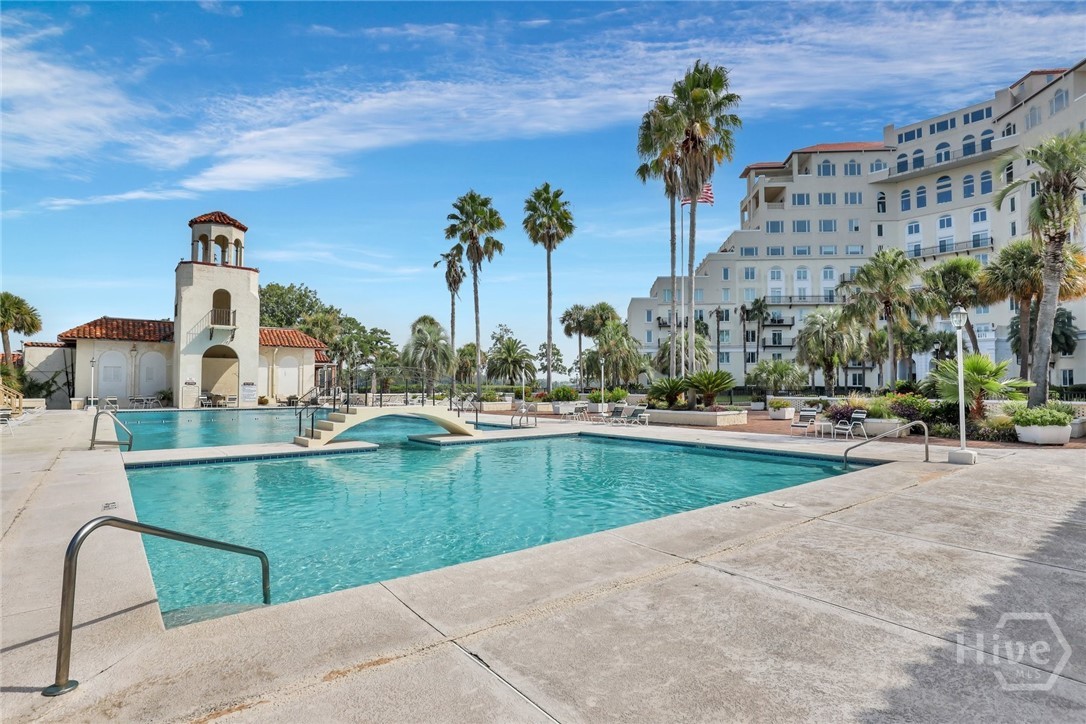 700 Wilmington Island Road 201