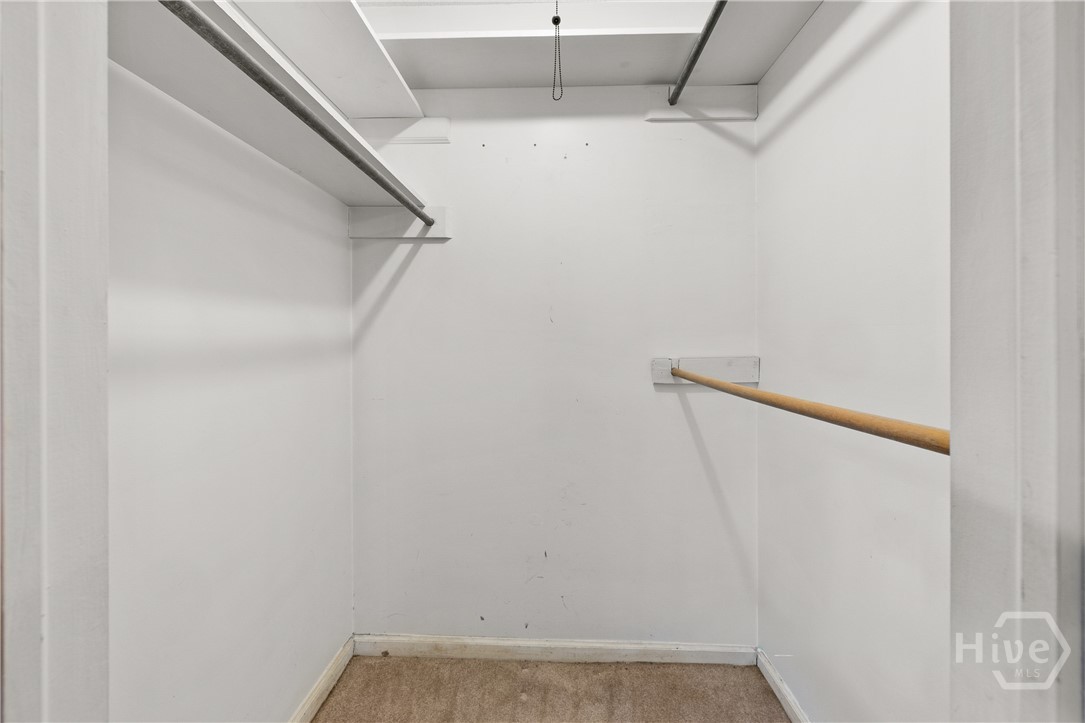 701 Leaning Oaks Drive