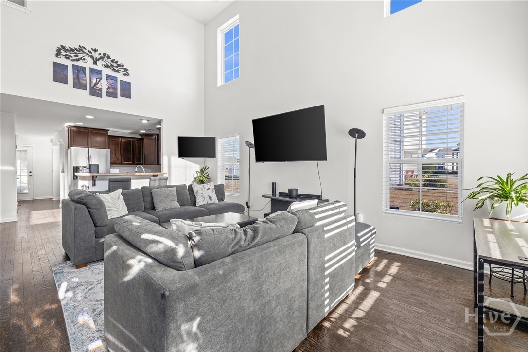 113 Crabapple Circle