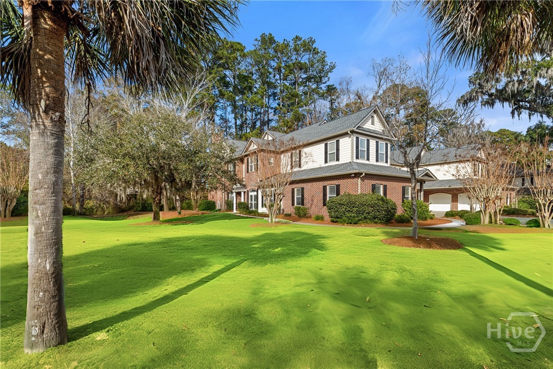 401 River Oaks Drive 401