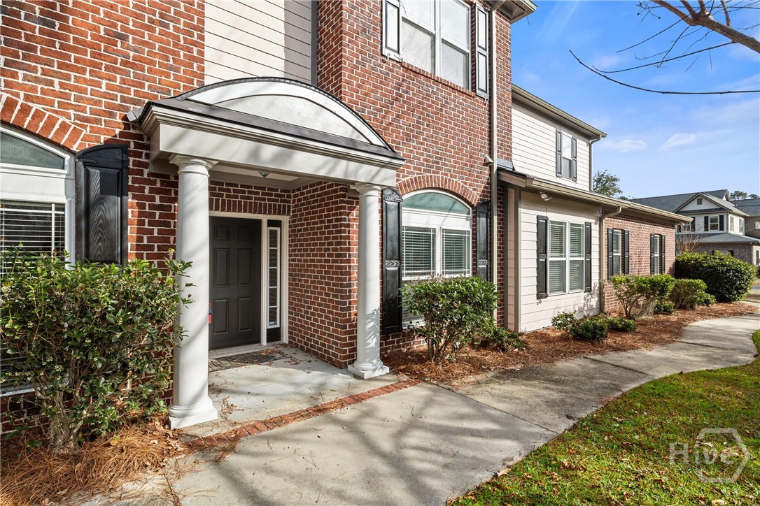 401 River Oaks Drive 401