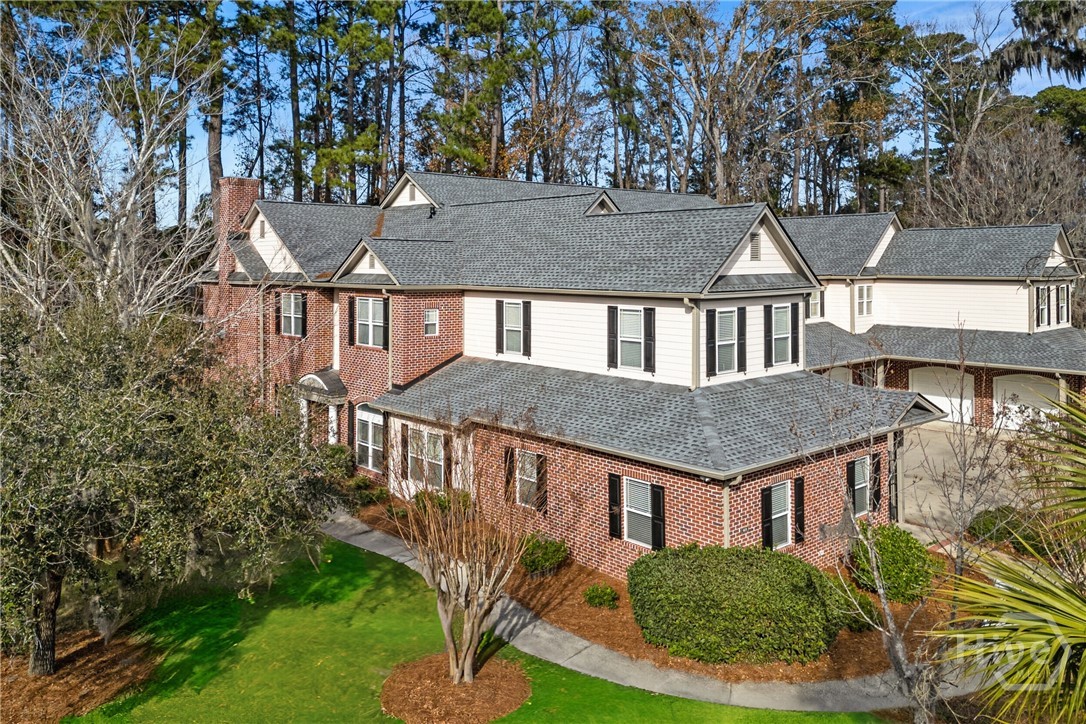 401 River Oaks Drive 401