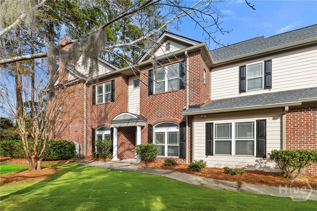 401 River Oaks Drive 401