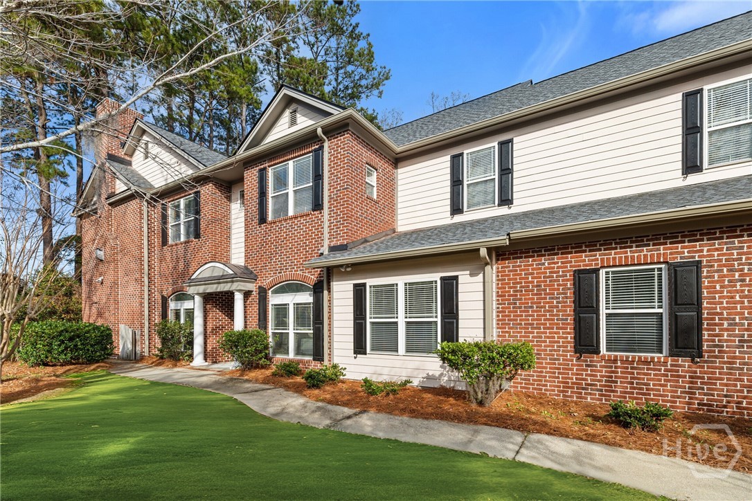 401 River Oaks Drive 401