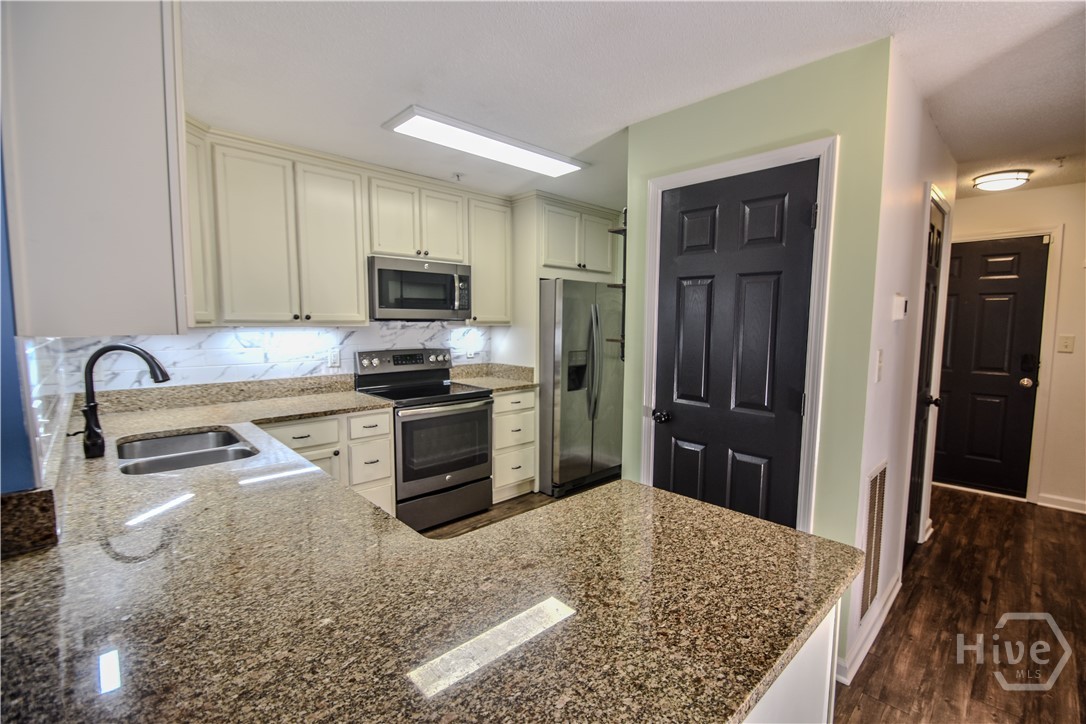 5301 Walden Park Drive