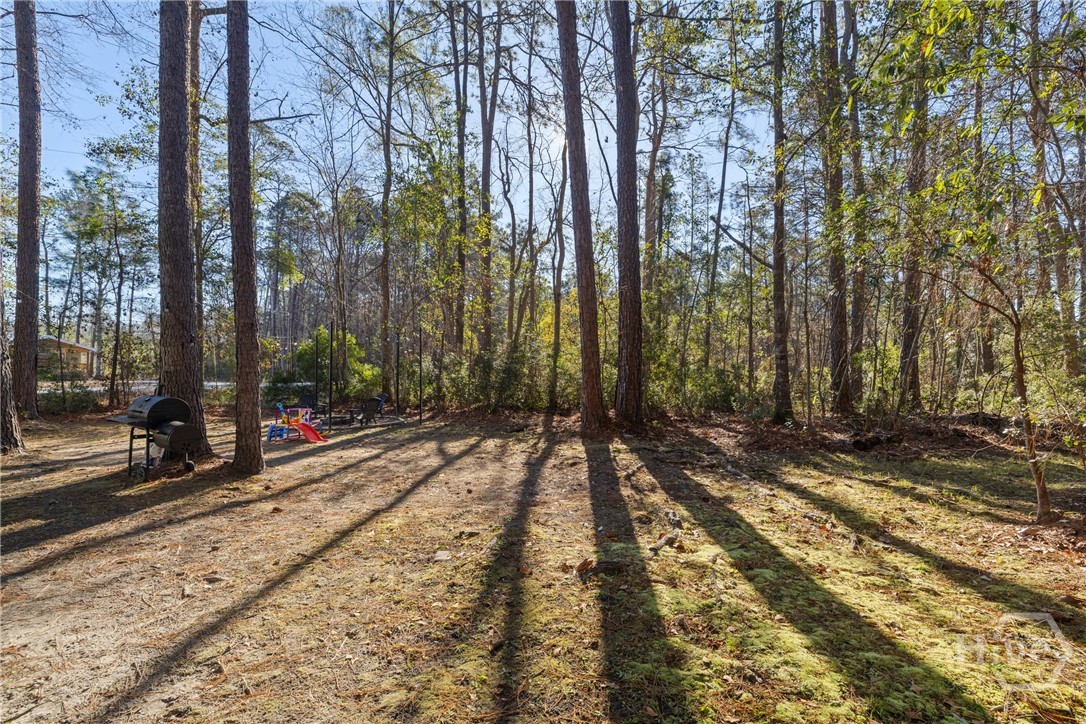200 Raintree Court