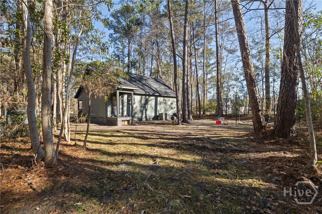 200 Raintree Court