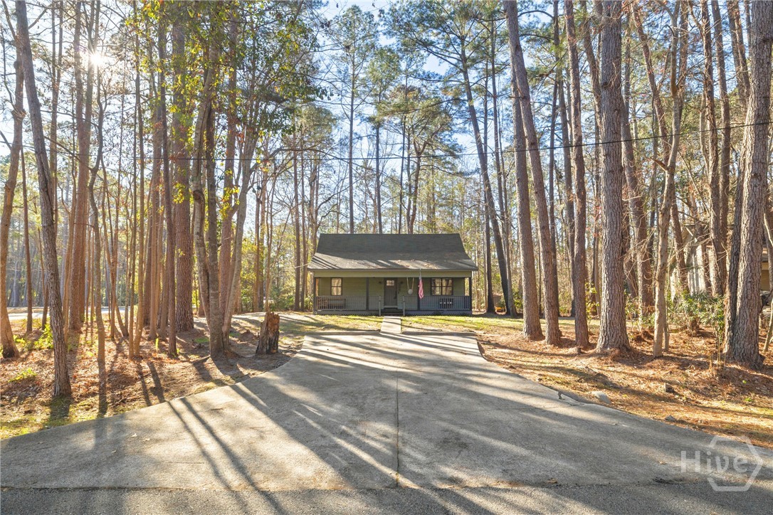 200 Raintree Court