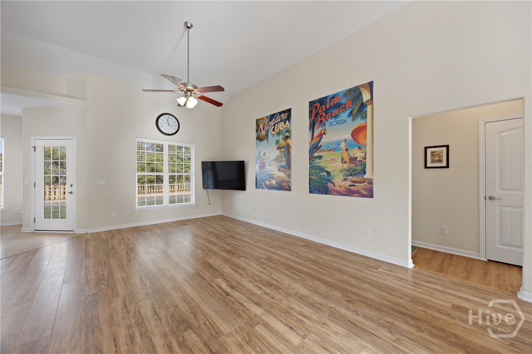 149 Willow Point Circle