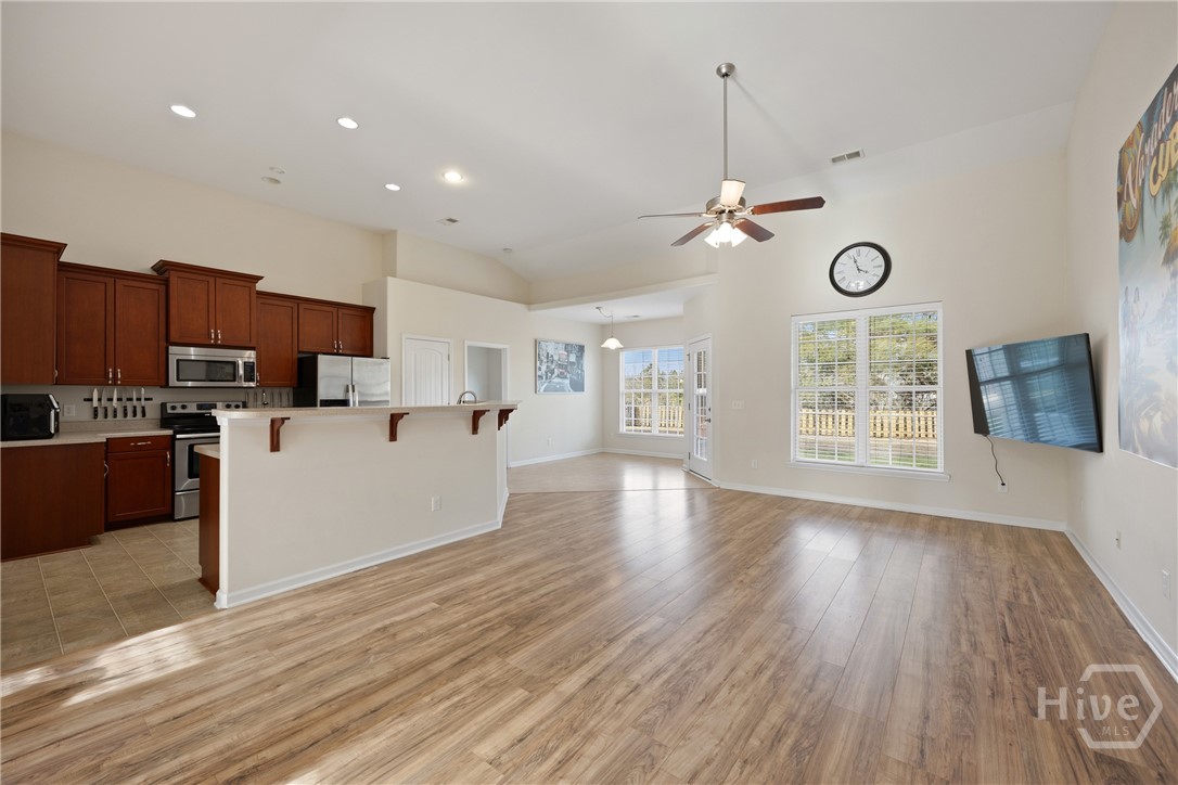 149 Willow Point Circle