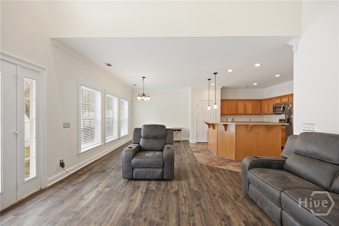 607 Kendal Court