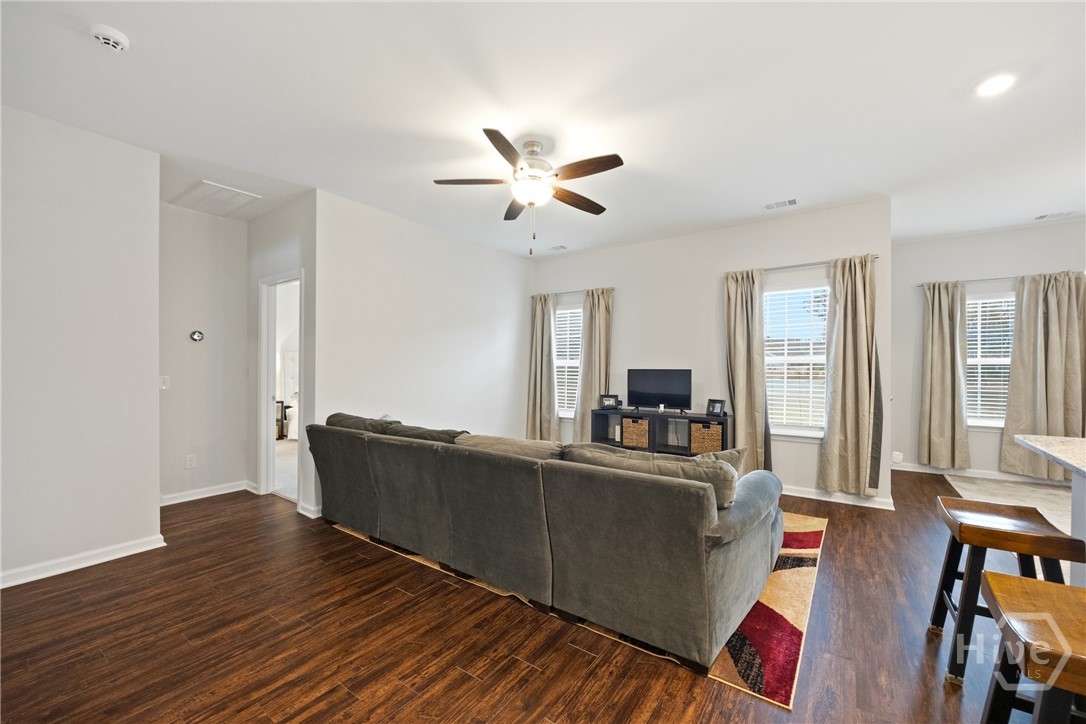 111 Whistle Down Way