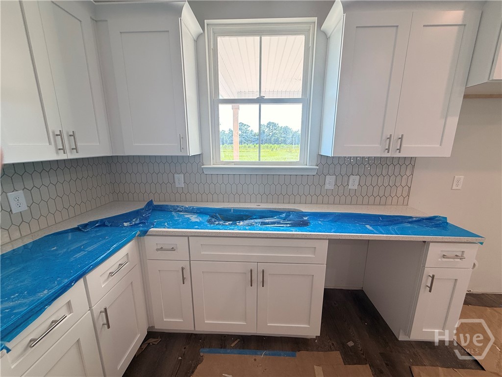 102 Old Field Road