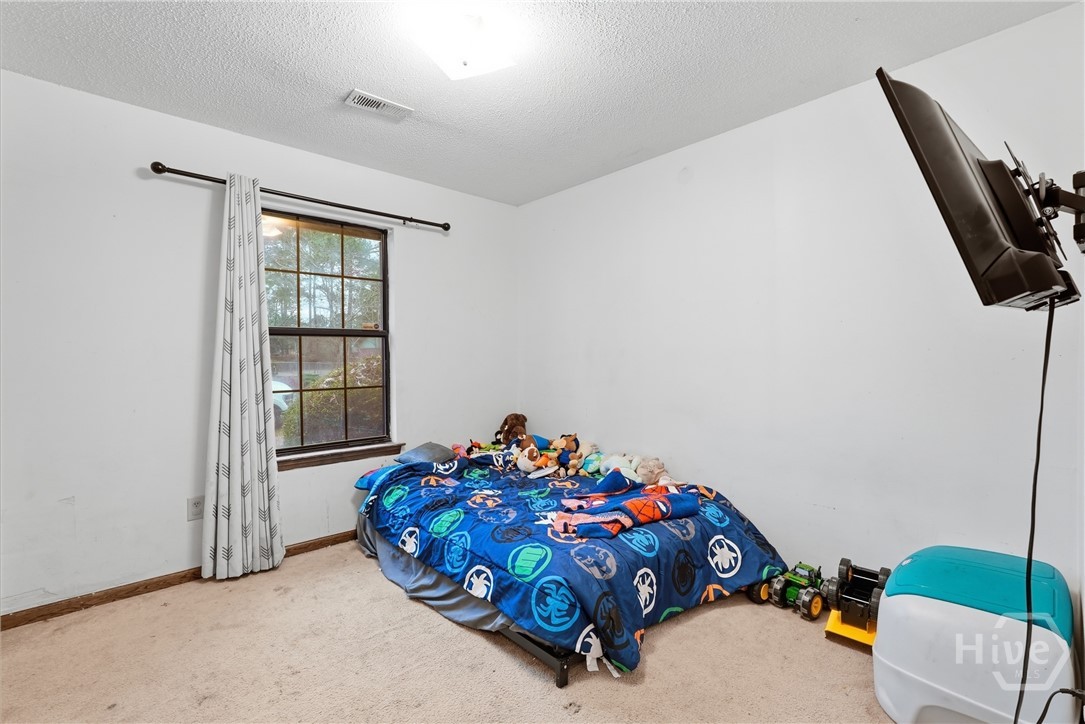 312 York Lane