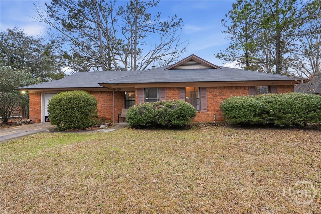 312 York Lane