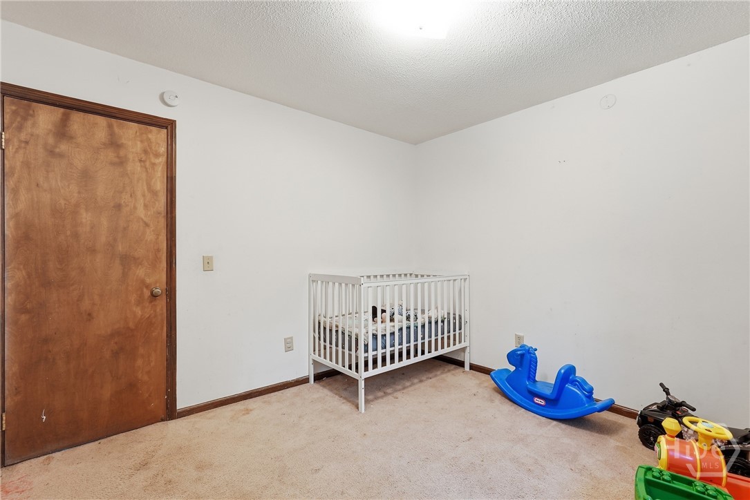312 York Lane