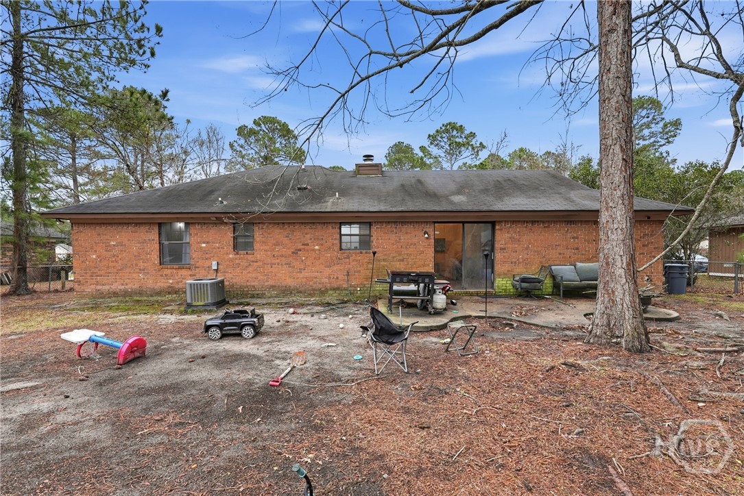 312 York Lane