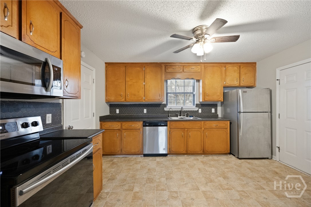 913 Churchfield Drive