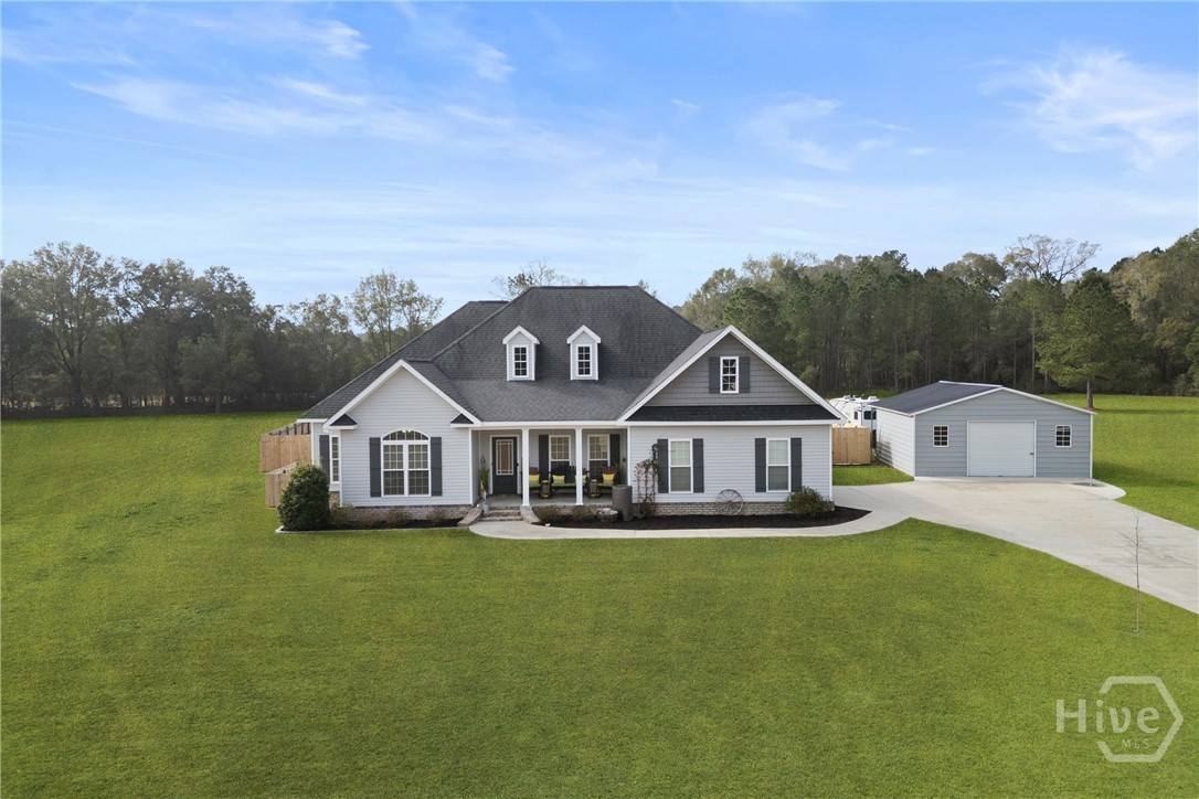 440 Rivercrest Drive