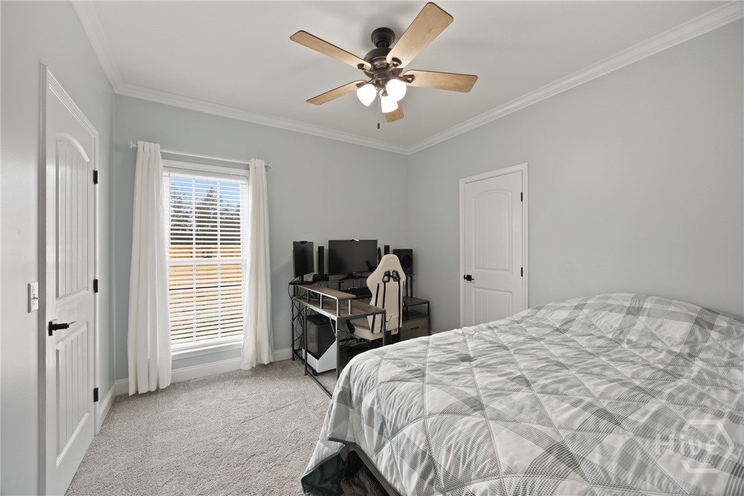 440 Rivercrest Drive