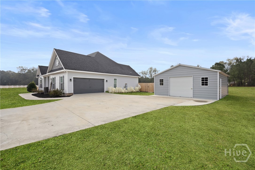 440 Rivercrest Drive