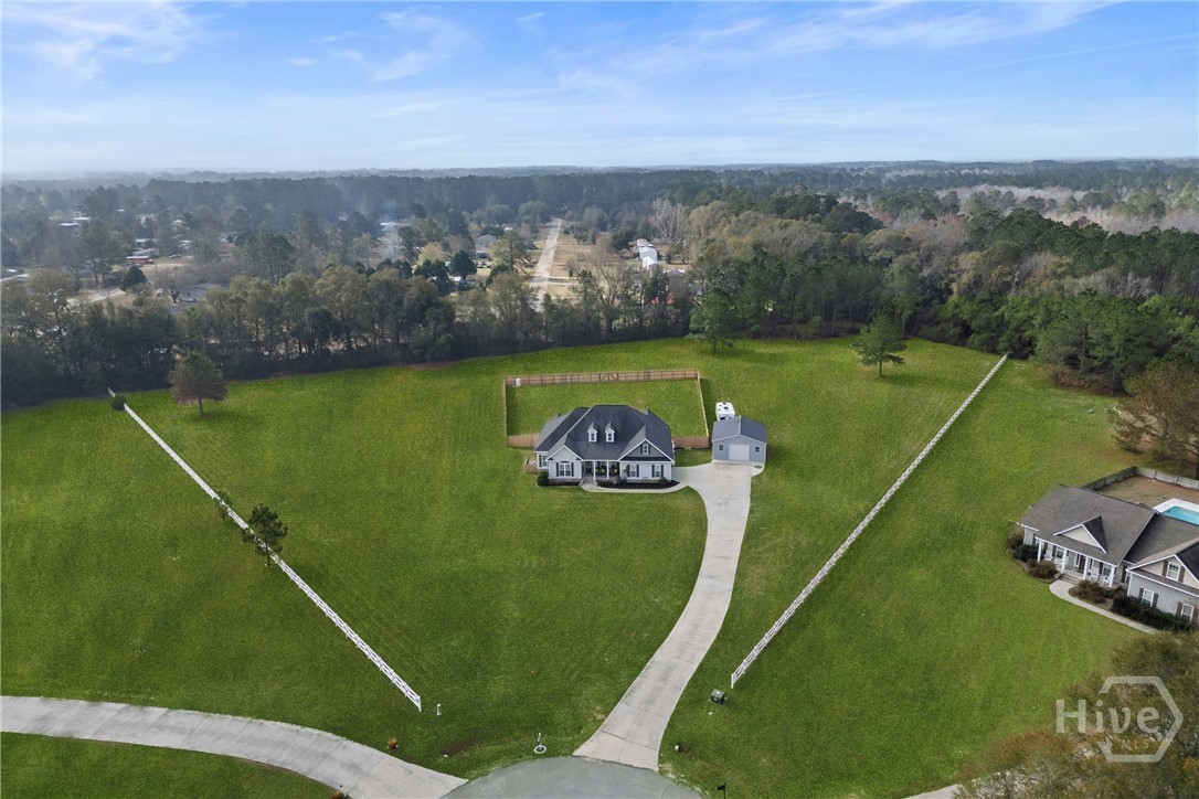 440 Rivercrest Drive