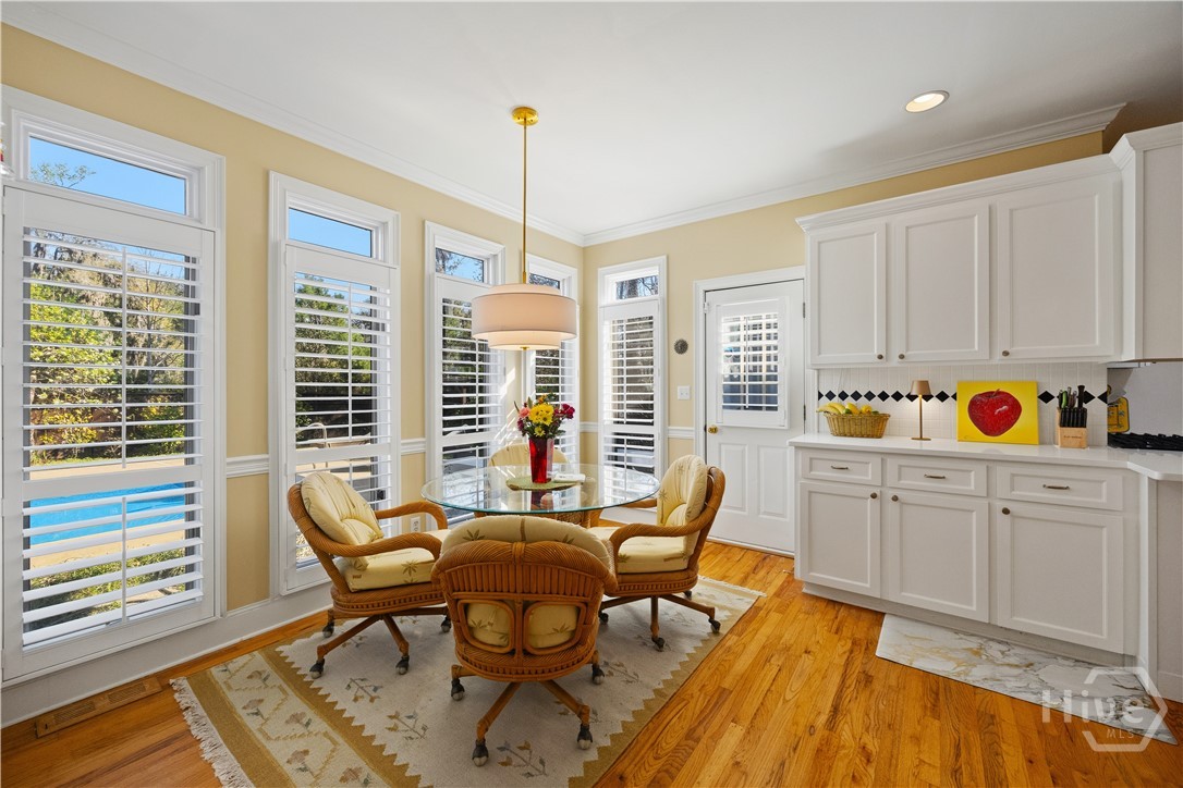 4876 Sunbury Road
