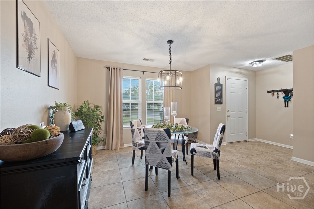 2 Willow Lakes Drive