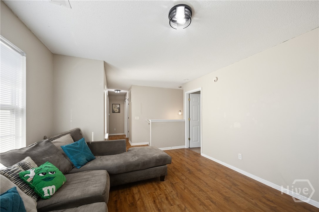 2 Willow Lakes Drive