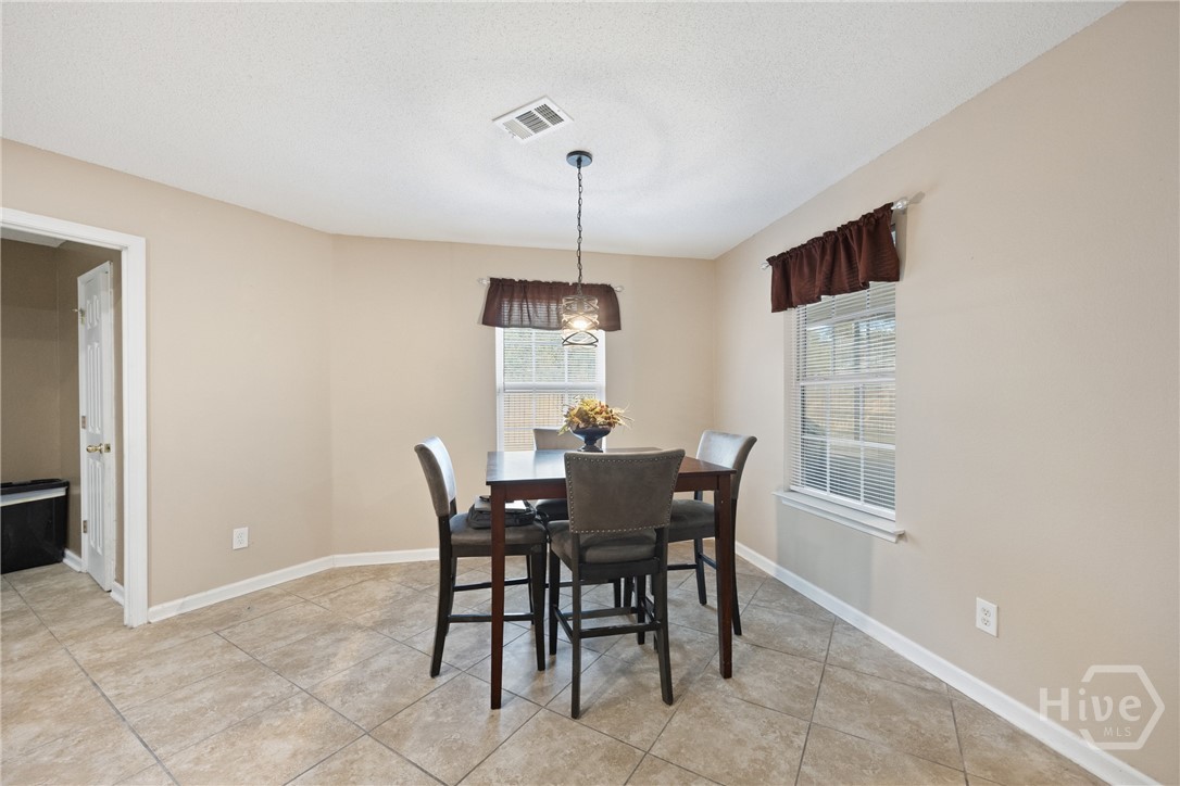 2 Willow Lakes Drive