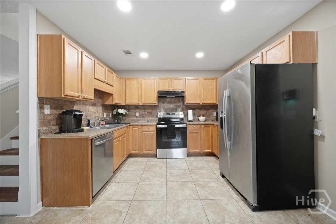 2 Willow Lakes Drive