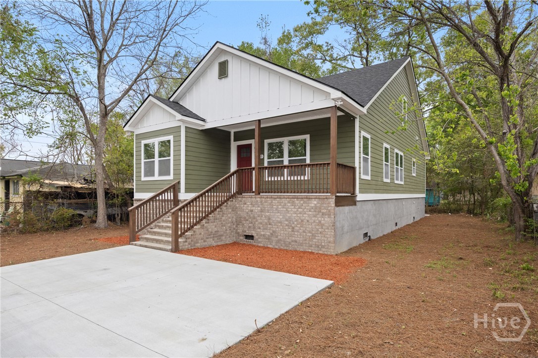 2010 Packard Avenue