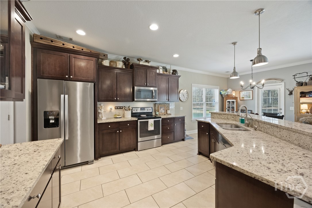504 Spartina Way