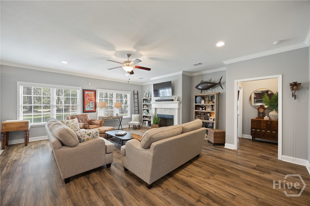 504 Spartina Way